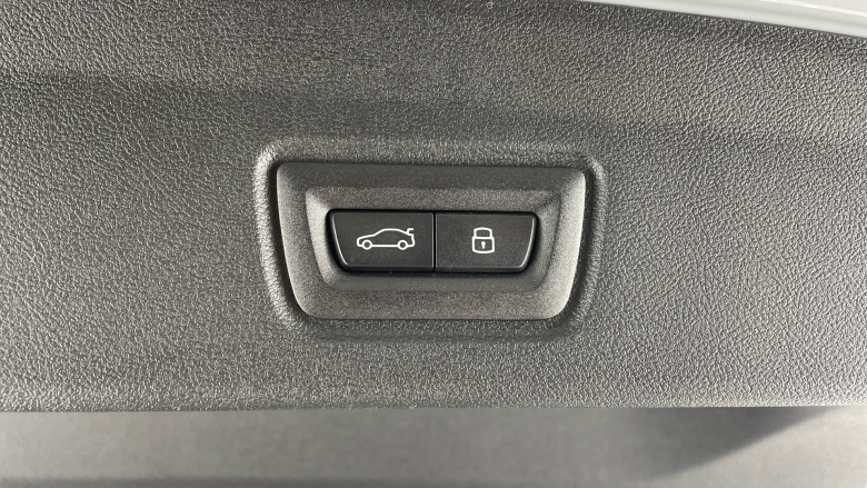 BMW 4 Series M440i xDrive MHT 5dr Step Auto [M Sport Pro Pack] Petrol Hatchback